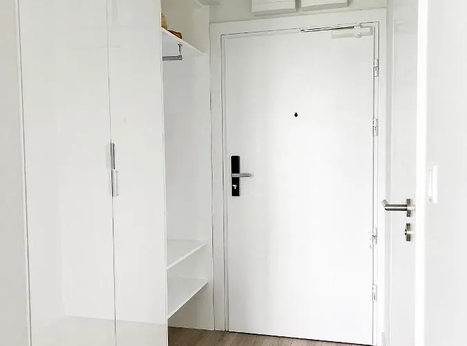 Blue Lagoon A542 W Wave Apartment