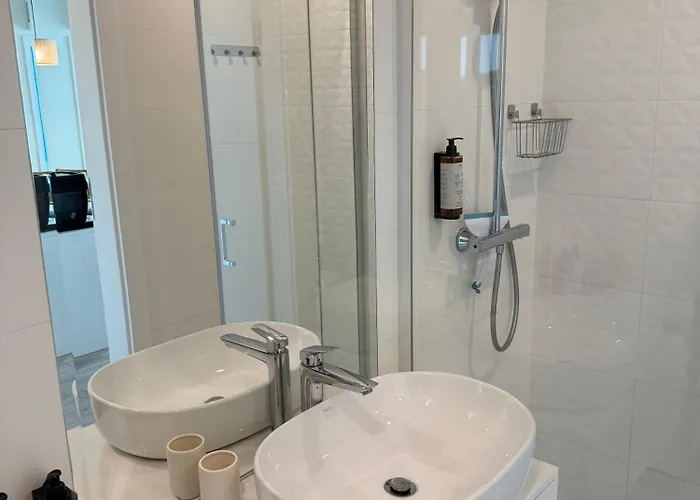 Blue Lagoon A542 W Wave Apartment *